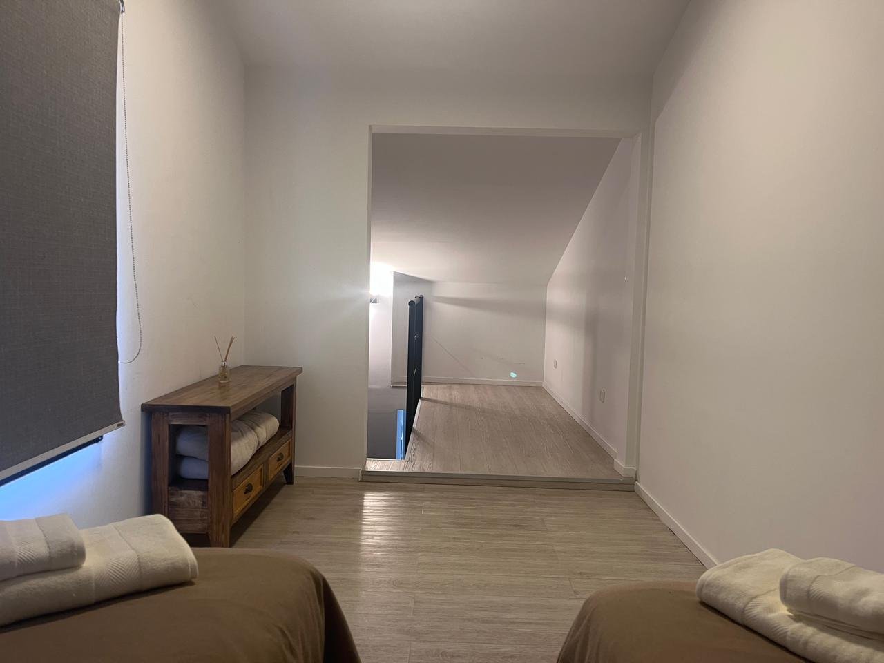 Departamento en el Centro con Terraza y Vista al Lago